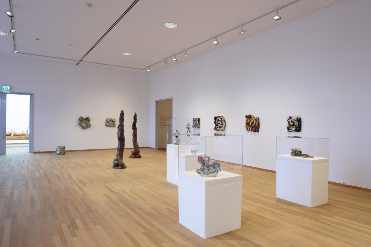 Ceramix avec Trockel, Jamie, Appel, Fontana photo Peter Cox